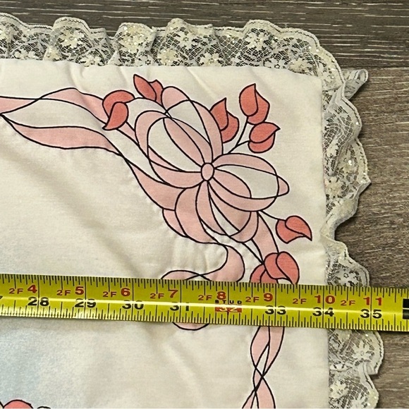Precious Moments Hand Sewn Vintage Baby Quilt or Wall Hanging - Picture 14 of 16